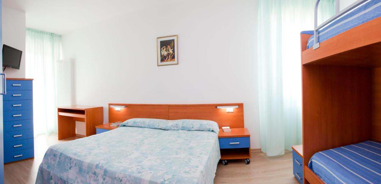 Residence Rizzante Caorle Buitenkant foto